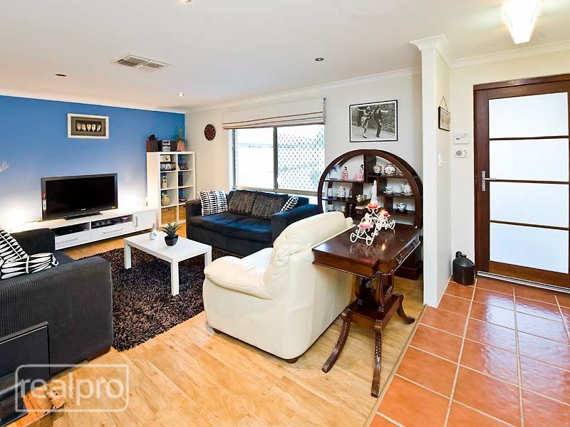 45A Welwyn Avenue, Manning WA 6152