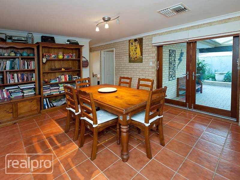 45A Welwyn Avenue, Manning WA 6152