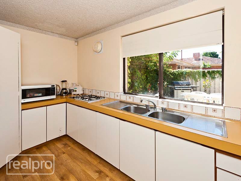 5/62 Eric Street, Como WA 6152