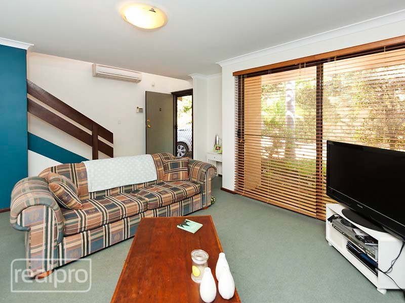 5/62 Eric Street, Como WA 6152