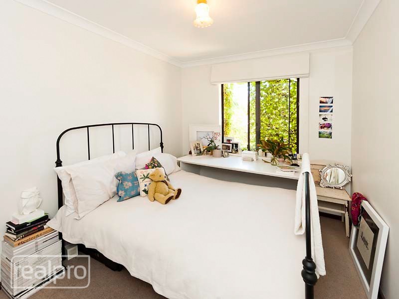 5/62 Eric Street, Como WA 6152