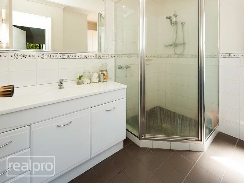 5/62 Eric Street, Como WA 6152