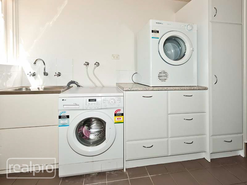 5/62 Eric Street, Como WA 6152