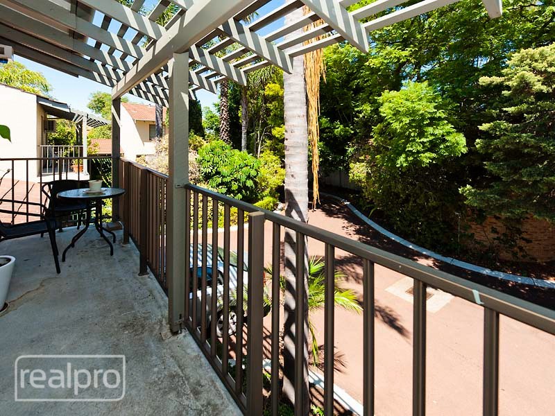 5/62 Eric Street, Como WA 6152