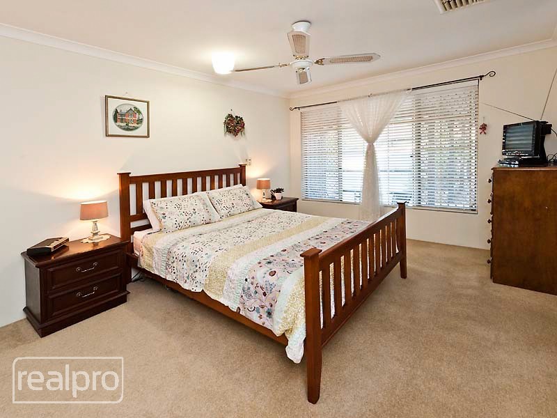 31A Henning Crescent, Manning WA 6152