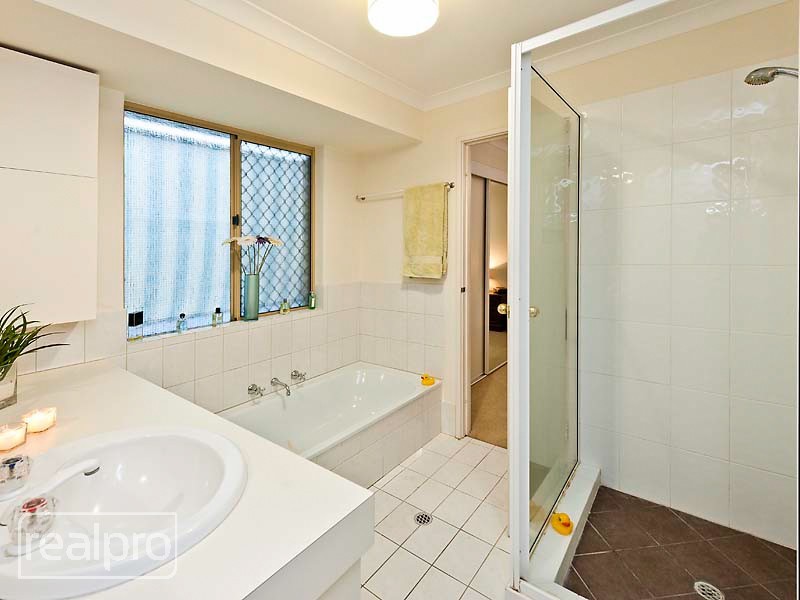 31A Henning Crescent, Manning WA 6152