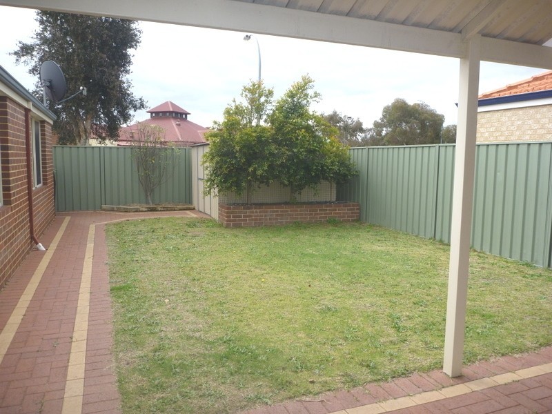 13 Reynardson Street, Atwell WA 6164