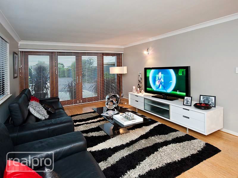 2/34 Salter Point Parade, Salter Point WA 6152