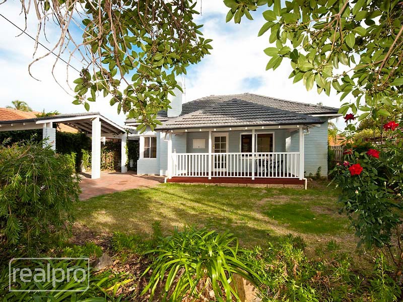 41B Cloister Avenue, Manning WA 6152