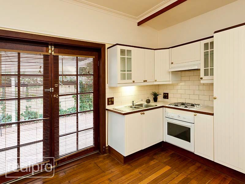 41B Cloister Avenue, Manning WA 6152