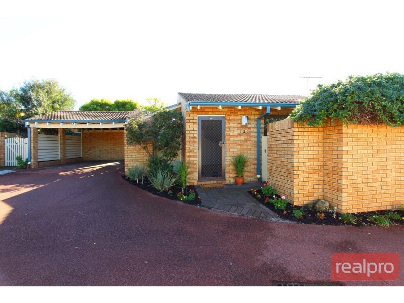 2/67 Axford Street, Como WA 6152