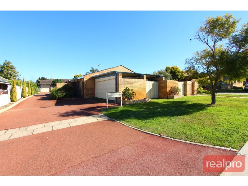2/67 Axford Street, Como WA 6152