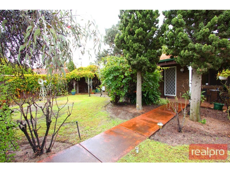 14A Yallambee Place, Karawara WA 6152