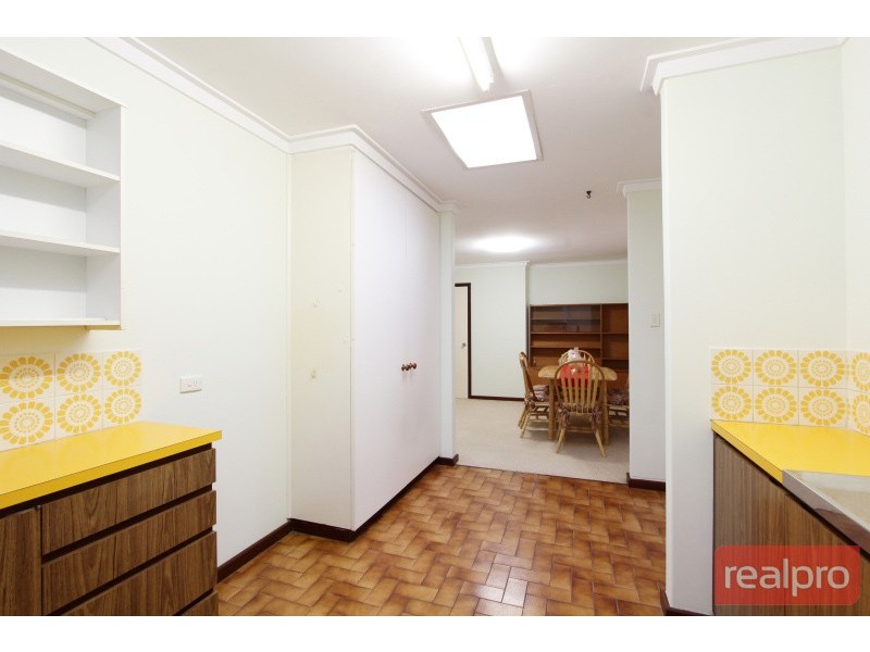 14A Yallambee Place, Karawara WA 6152