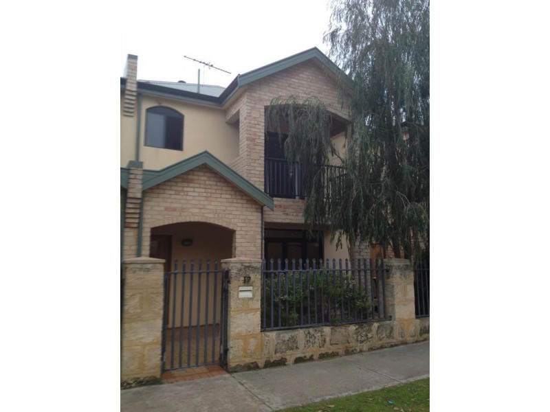 17/148 Forrest, Fremantle WA 6160