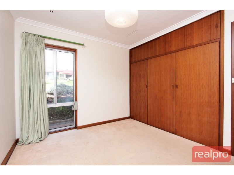 12 Balfern Court, Hamersley WA 6022