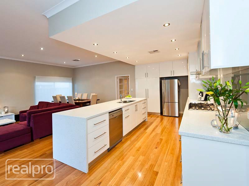 56 Parsons Avenue, Manning WA 6152