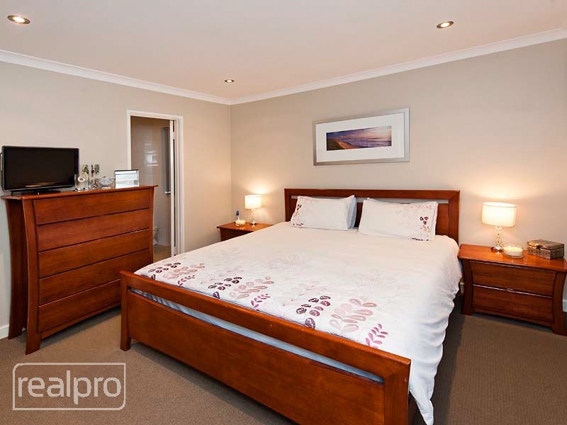 56 Parsons Avenue, Manning WA 6152