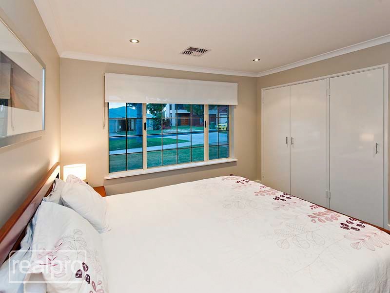 56 Parsons Avenue, Manning WA 6152