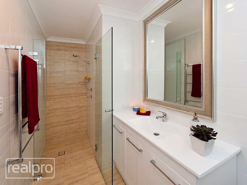 56 Parsons Avenue, Manning WA 6152