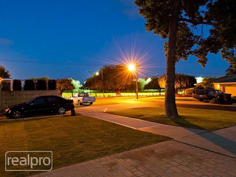 56 Parsons Avenue, Manning WA 6152