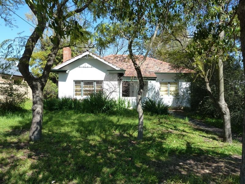 27 Downey Drive, Manning WA 6152