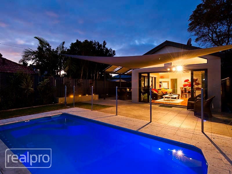 54 Parsons Avenue, Manning WA 6152
