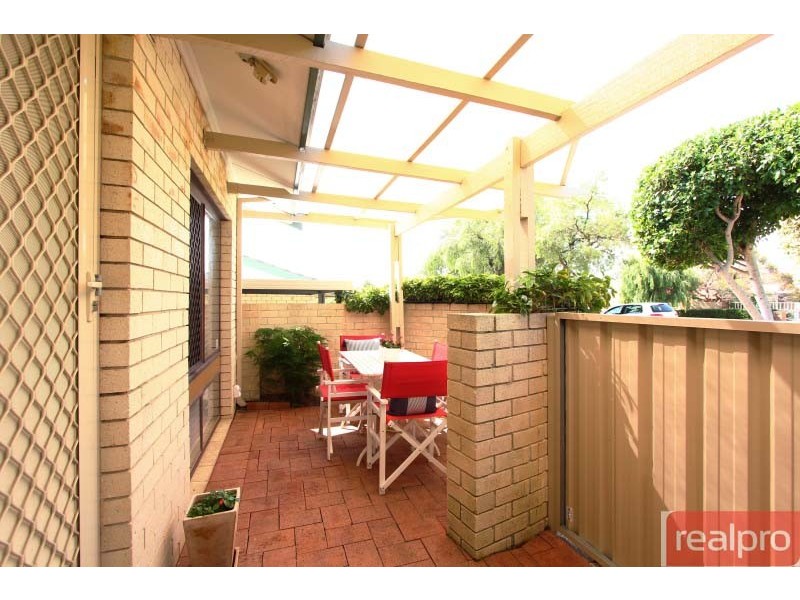 3/79 Clydesdale Street, Como WA 6152