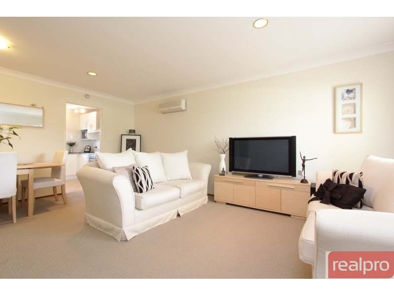 3/79 Clydesdale Street, Como WA 6152