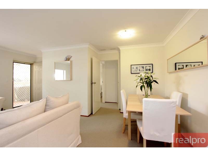 3/79 Clydesdale Street, Como WA 6152