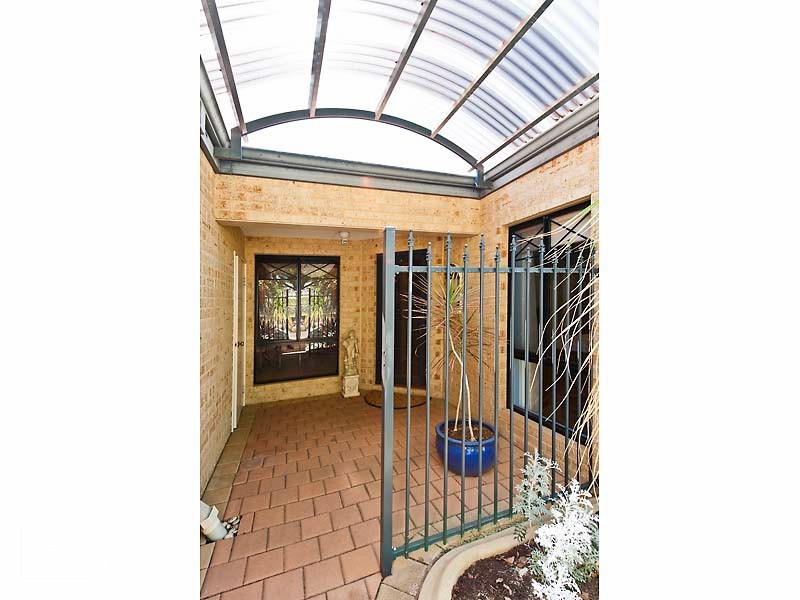 36A Parsons Avenue, Manning WA 6152