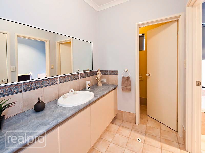 36A Parsons Avenue, Manning WA 6152
