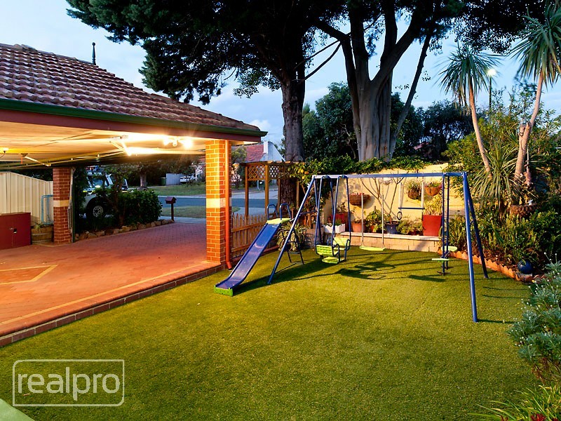 39A Bickley Crescent, Manning WA 6152