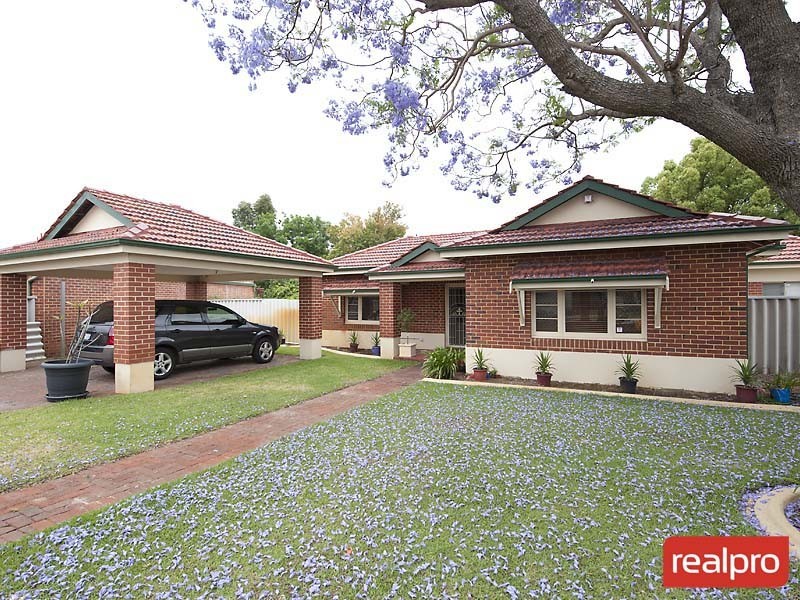 28 Pether Road, Manning WA 6152