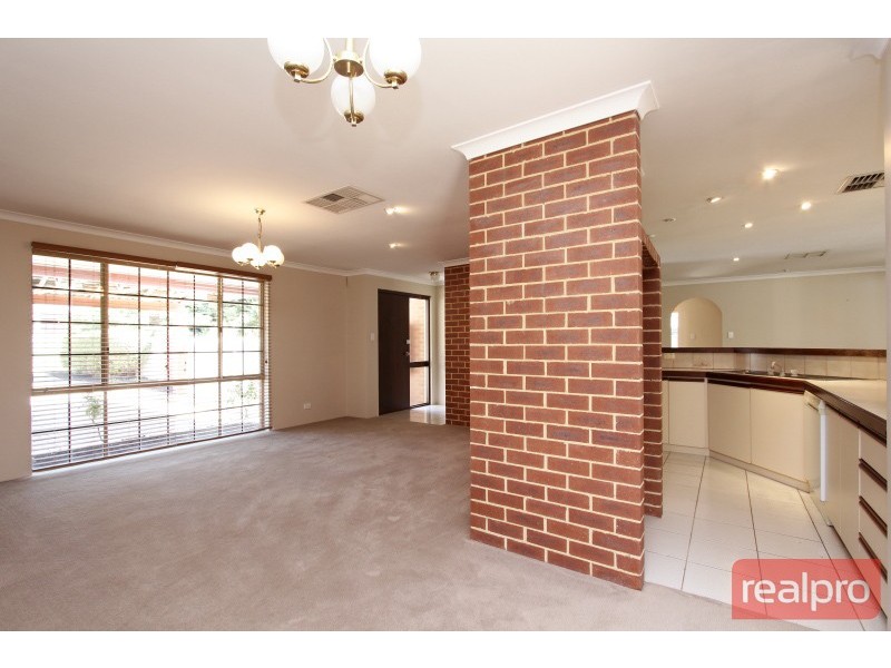 95 Beasley Road, Leeming WA 6149
