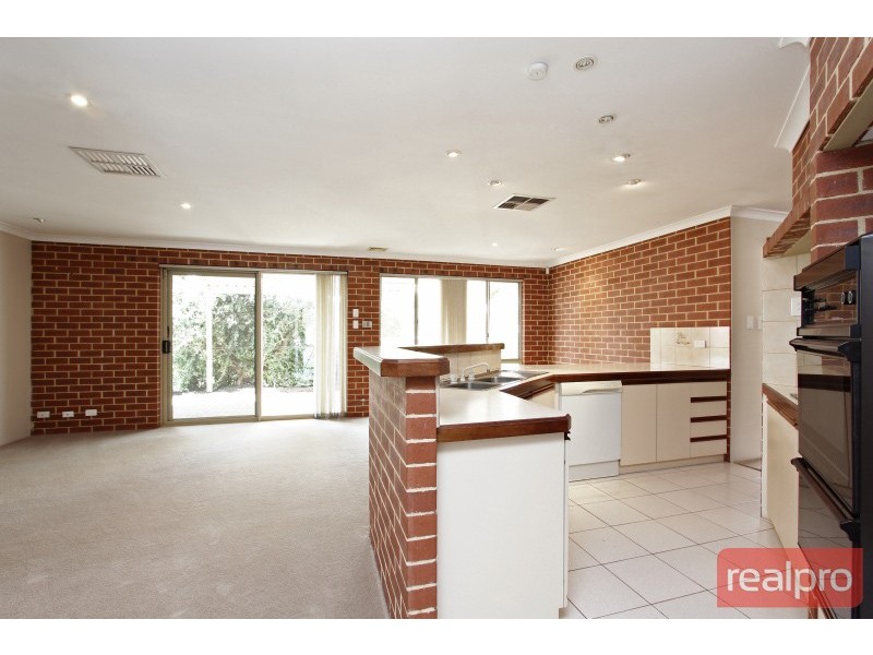 95 Beasley Road, Leeming WA 6149