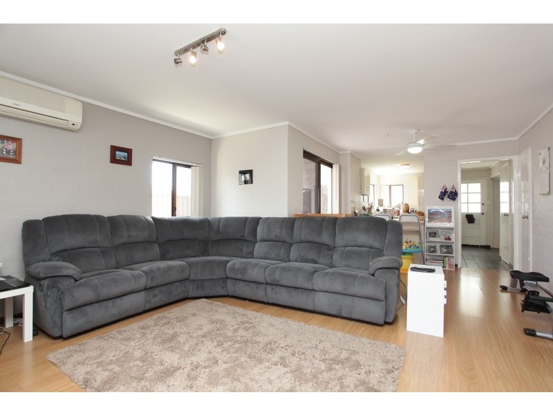 1/256 Labouchere Road, Como WA 6152