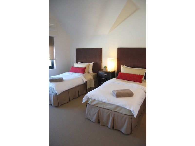 13/10 Marina Drive, Ascot WA 6104