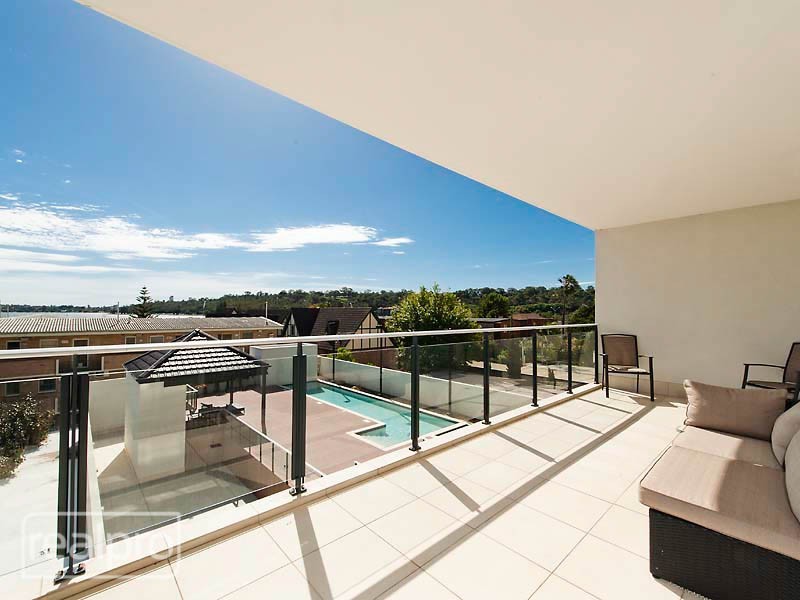 4/31 Mill Point Road, South Perth WA 6151