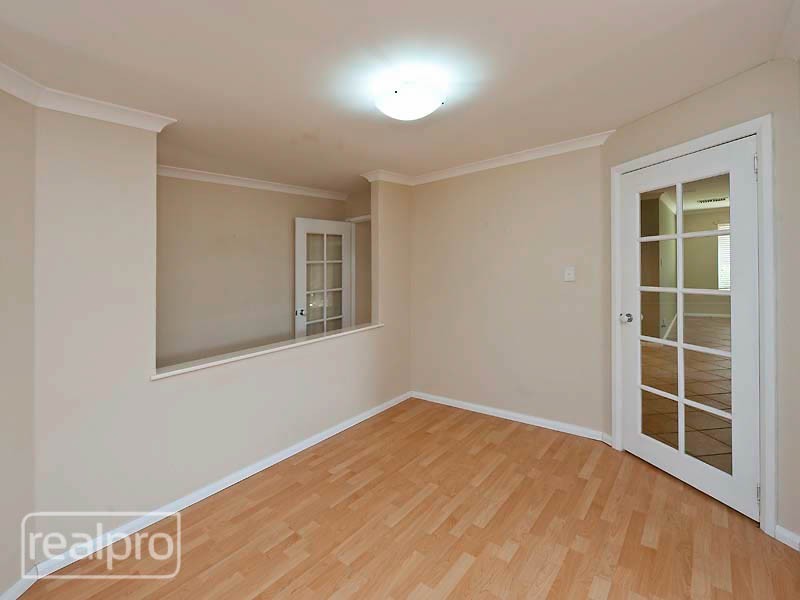 16 Conochie Crescent, Manning WA 6152