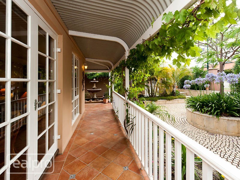 53 Bateman Road, Mount Pleasant WA 6153