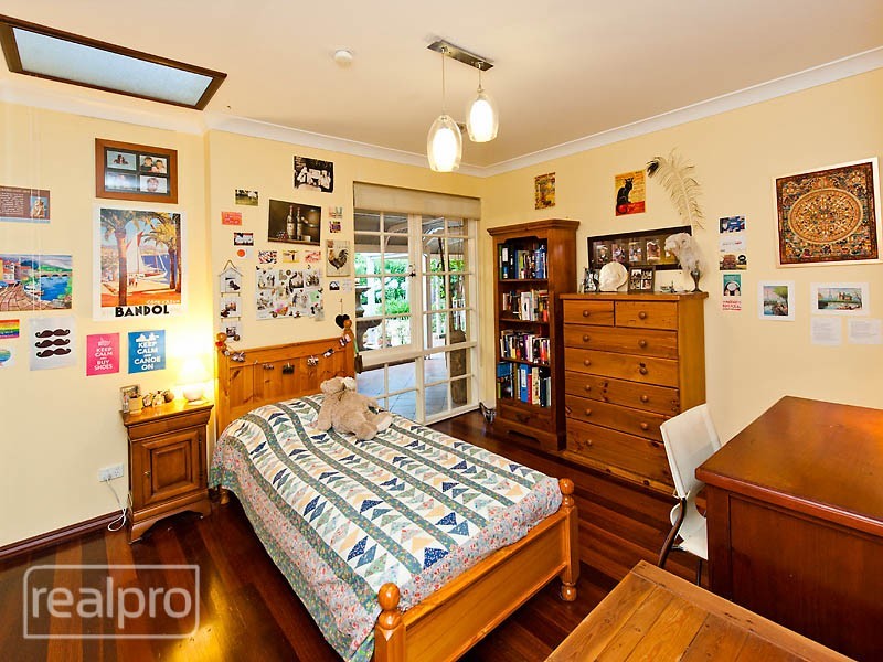 53 Bateman Road, Mount Pleasant WA 6153