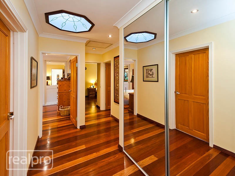 53 Bateman Road, Mount Pleasant WA 6153