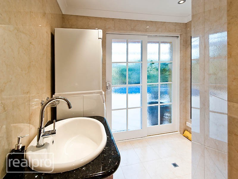 53 Bateman Road, Mount Pleasant WA 6153