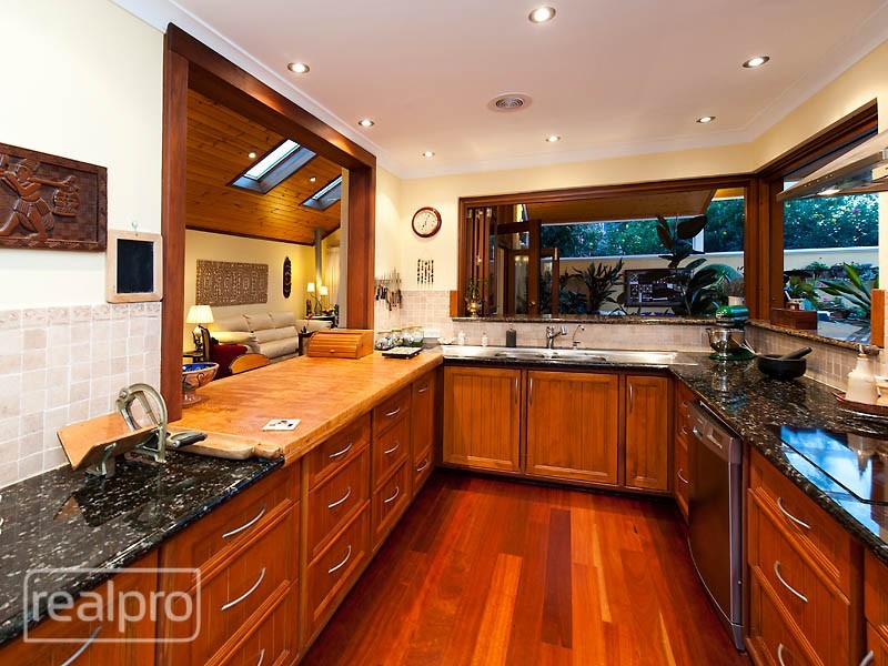 53 Bateman Road, Mount Pleasant WA 6153