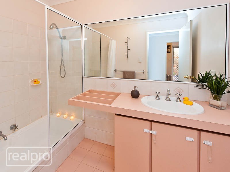 8 Templemore Gardens, Waterford WA 6152