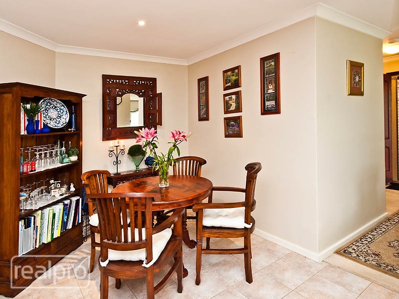 24A Bickley Crescent, Manning WA 6152