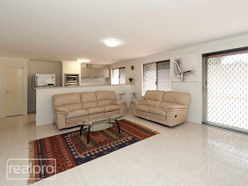 45 Goss Avenue, Manning WA 6152