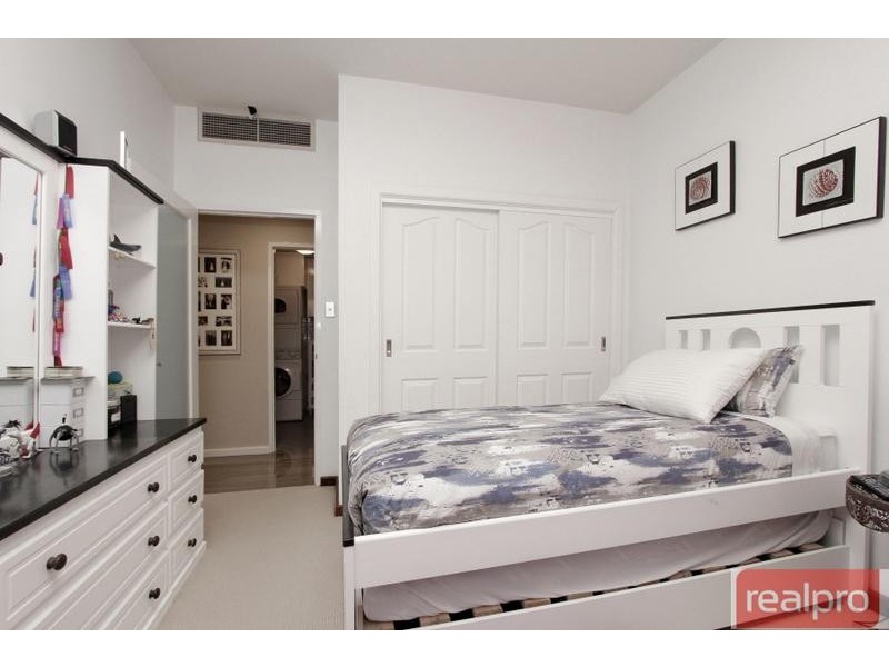 8/1 Queen Street, South Perth WA 6151