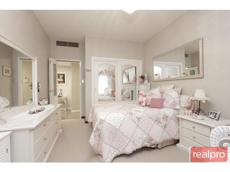 8/1 Queen Street, South Perth WA 6151